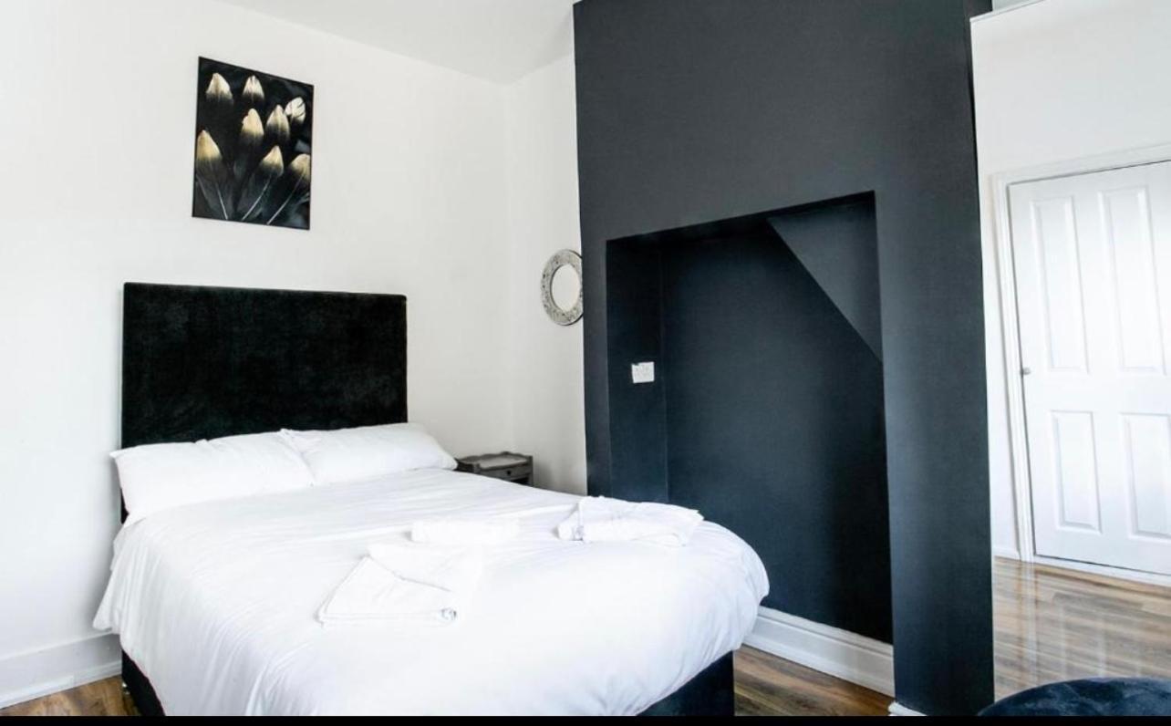 Cambridge House Hotel ภายนอก รูปภาพ