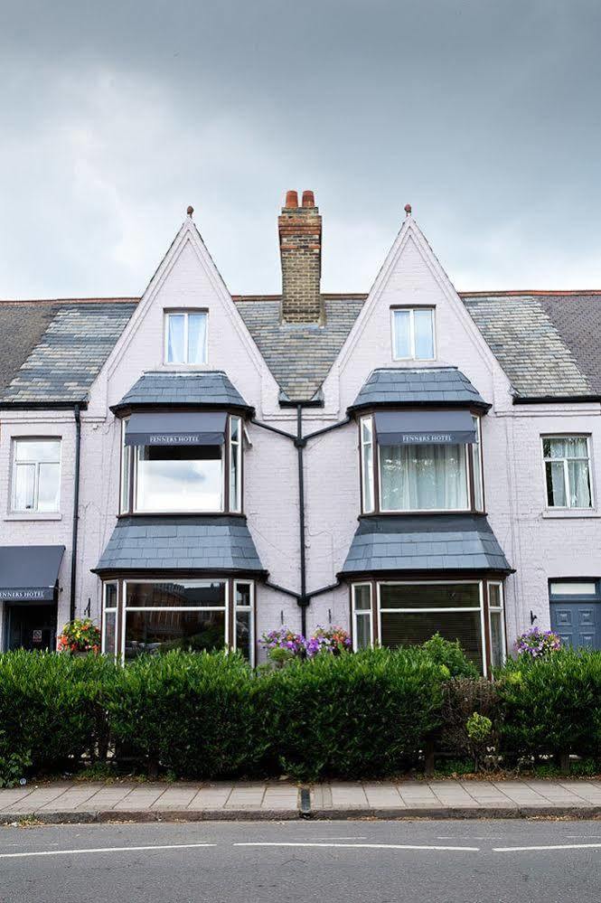 Cambridge House Hotel ภายนอก รูปภาพ